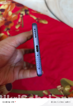 Vivo V40